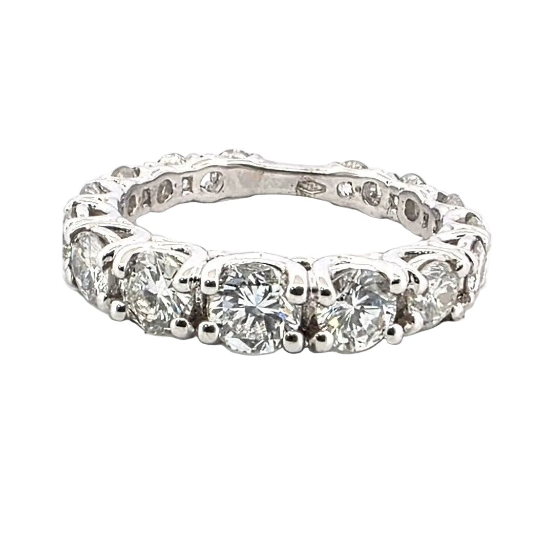 Bague Alliance en or blanc et diamants - Castafiore