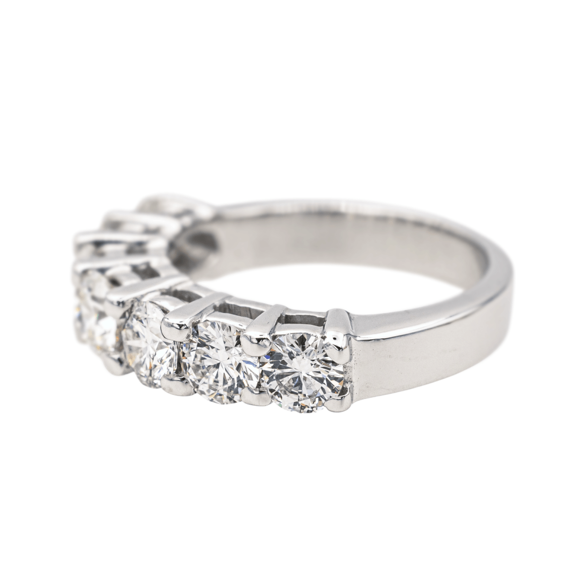 Bague Alliance en or blanc et diamants - Castafiore