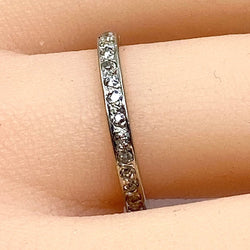 Bague Alliance en or blanc et diamants - Castafiore