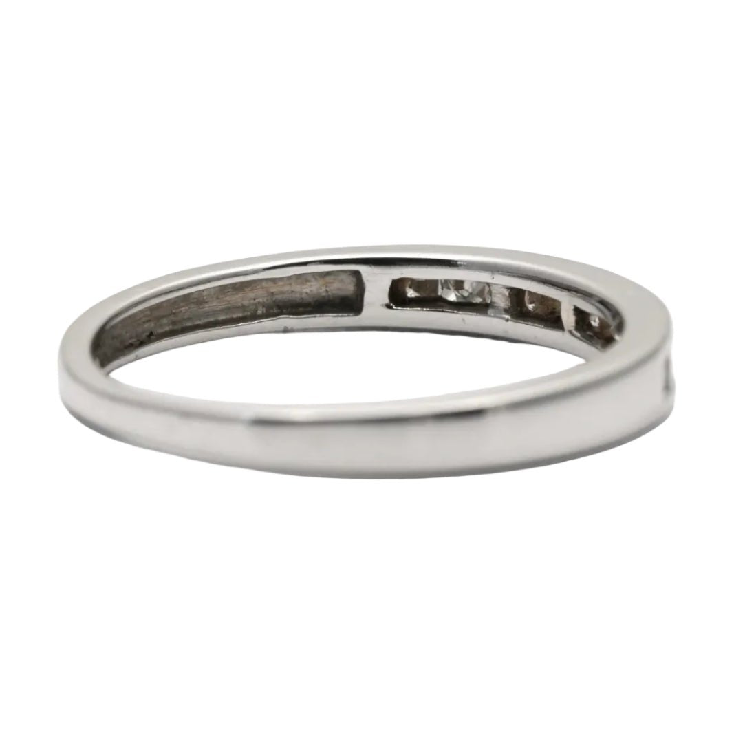 Bague Alliance en or blanc et diamants - Castafiore