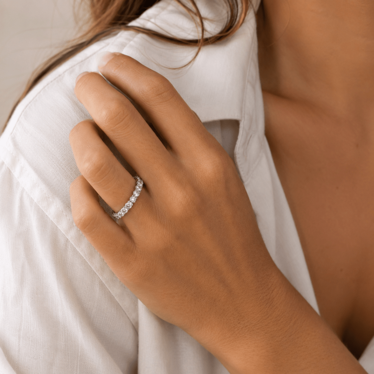 Bague Alliance en or blanc et diamants - Castafiore