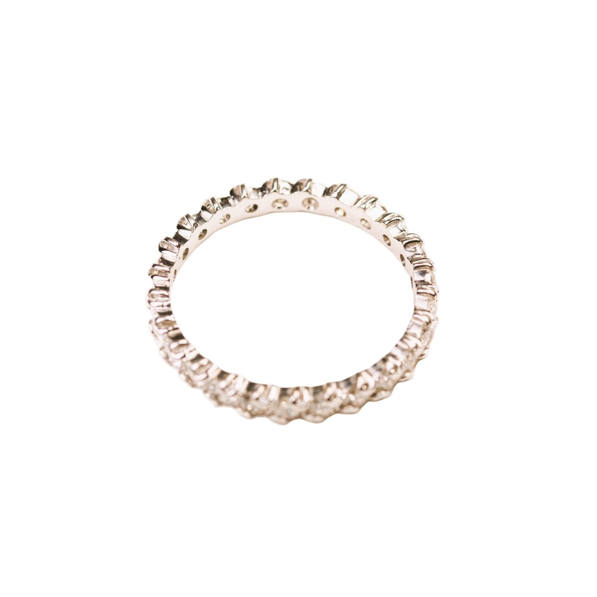 Bague Alliance en or blanc et diamants - Castafiore