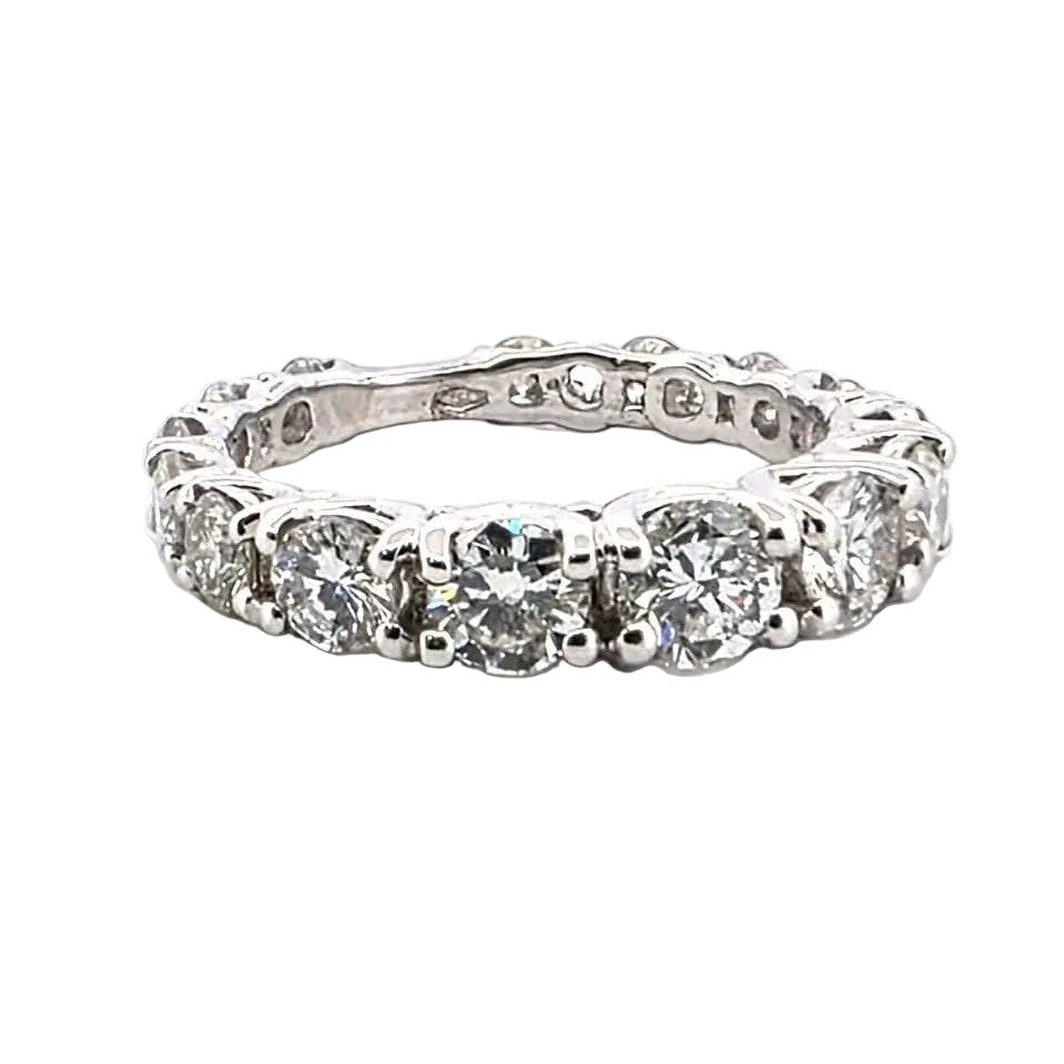 Bague Alliance en or blanc et diamants - Castafiore