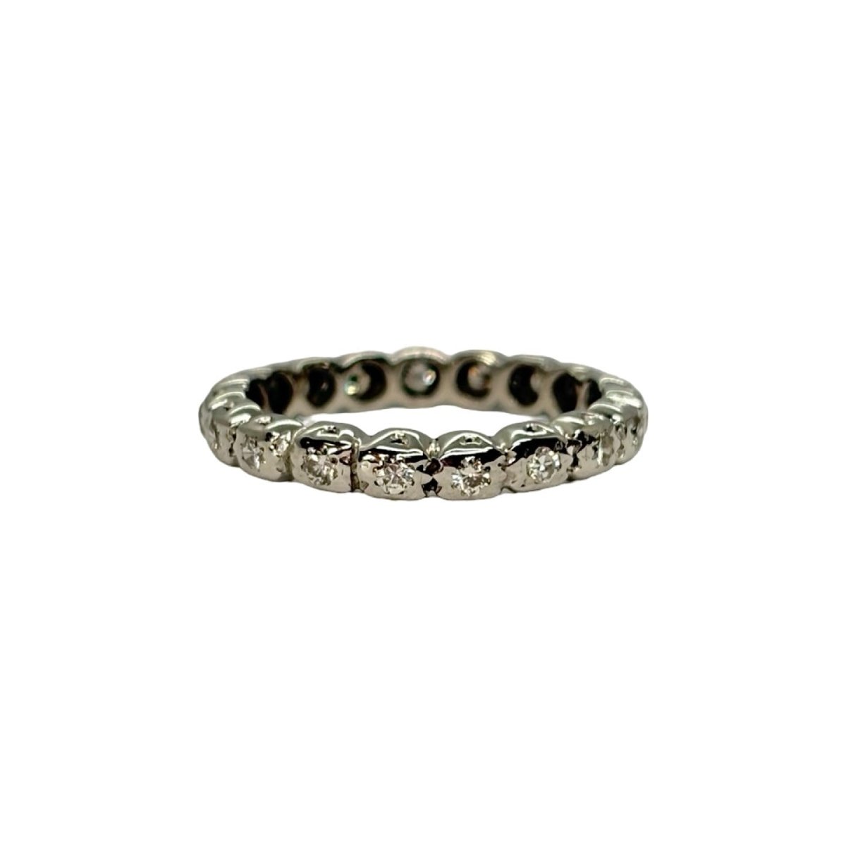 Bague Alliance en or blanc et diamants - Castafiore