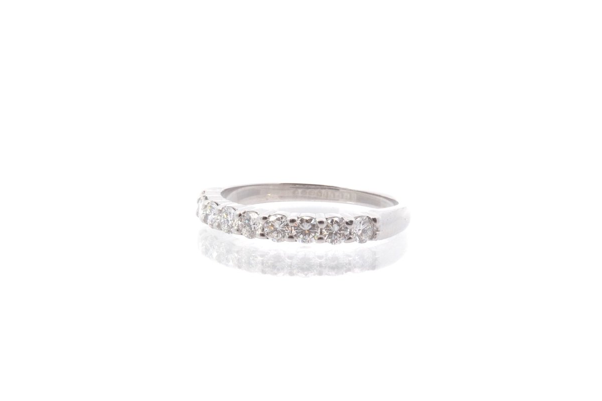 Bague alliance en or blanc et diamants - Castafiore