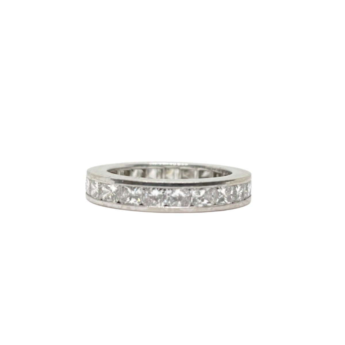 Bague Alliance en or blanc et diamants - Castafiore