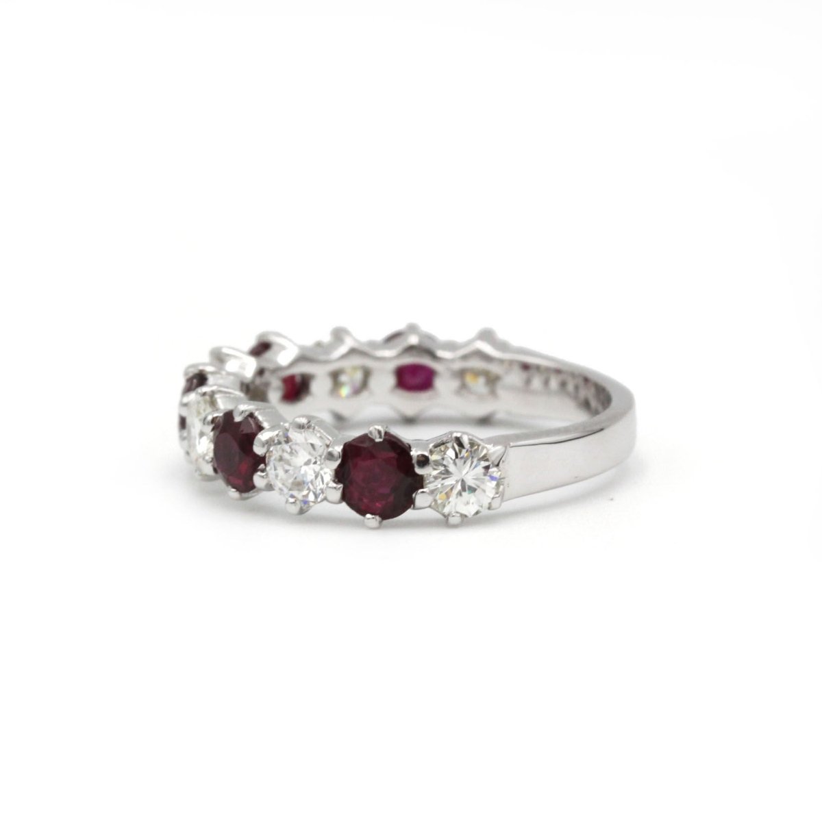 Bague Alliance en or blanc, rubis et diamants - Castafiore