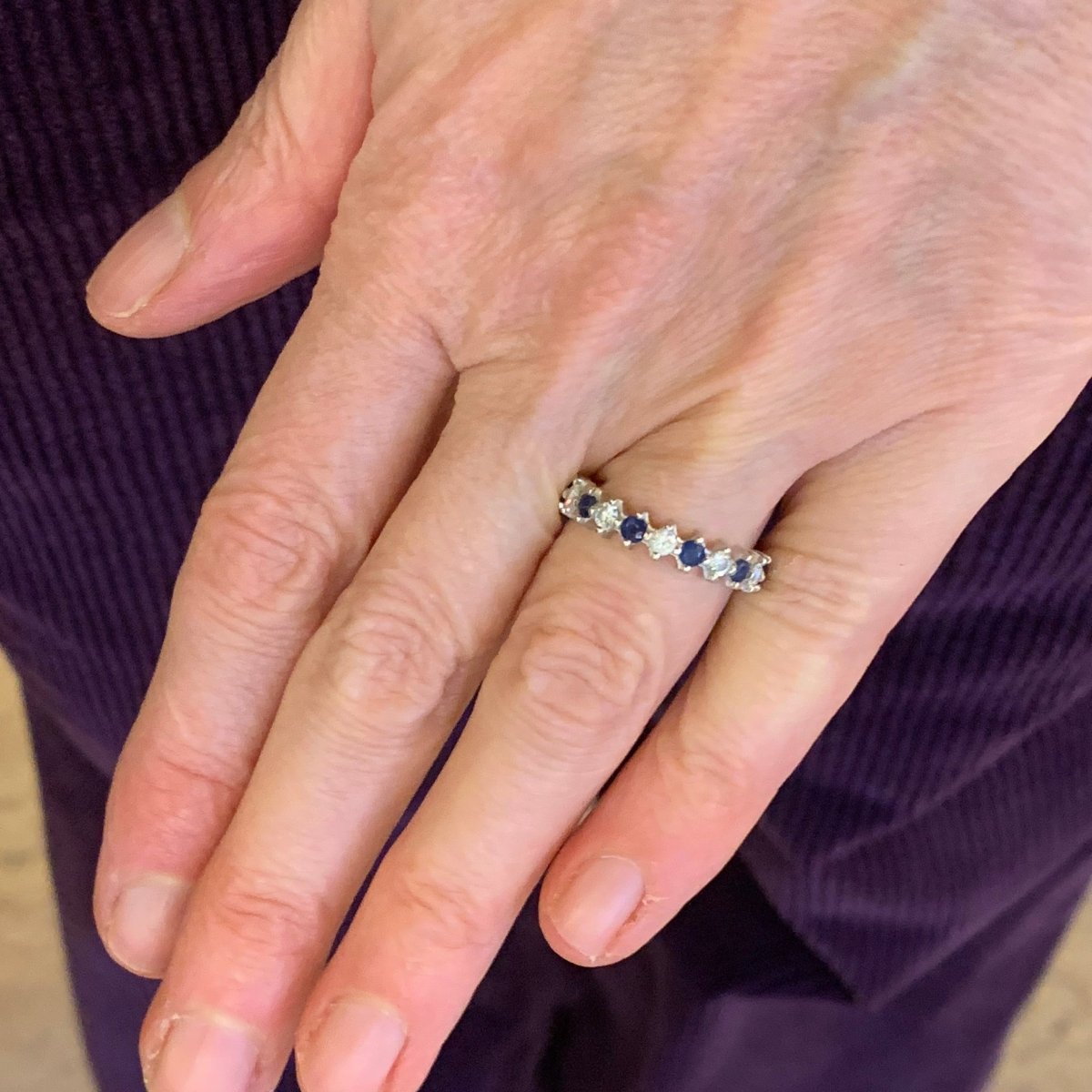 Bague Alliance en or blanc, saphirs et diamants - Castafiore