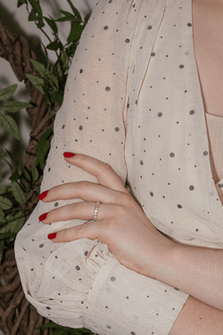 Bague Alliance en or jaune et diamants - Castafiore