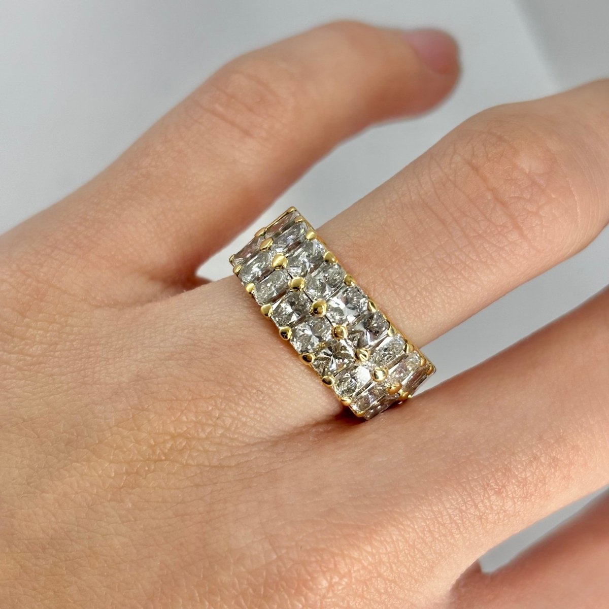 Bague Alliance en or jaune et diamants - Castafiore