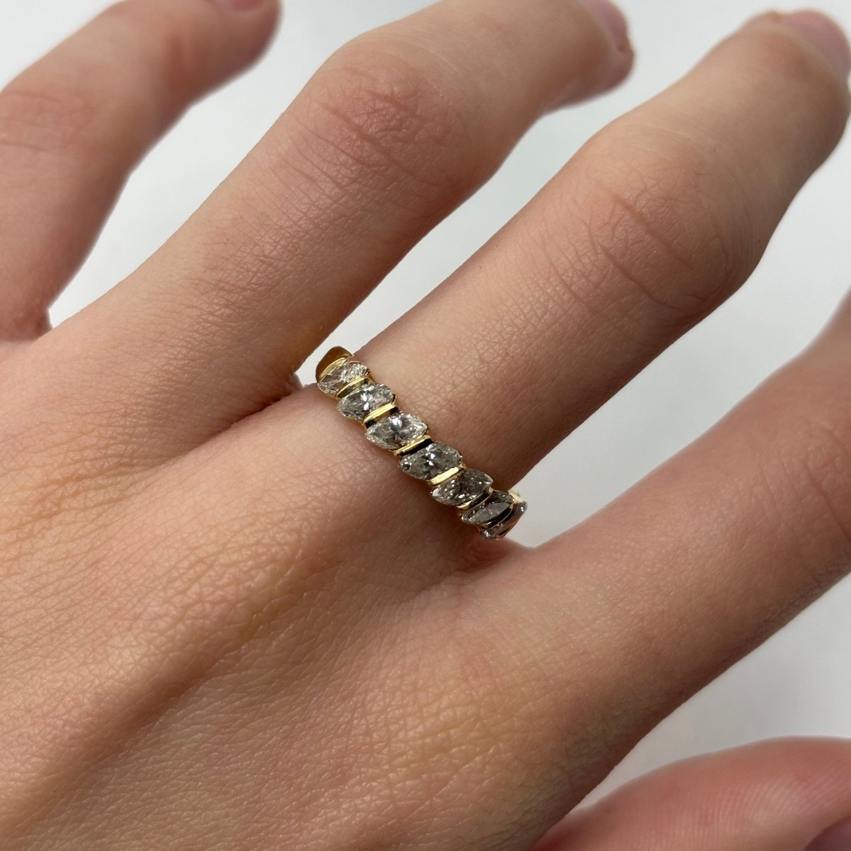 Bague Alliance en or jaune et diamants - Castafiore