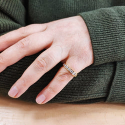 Bague Alliance en or jaune et diamants - Castafiore
