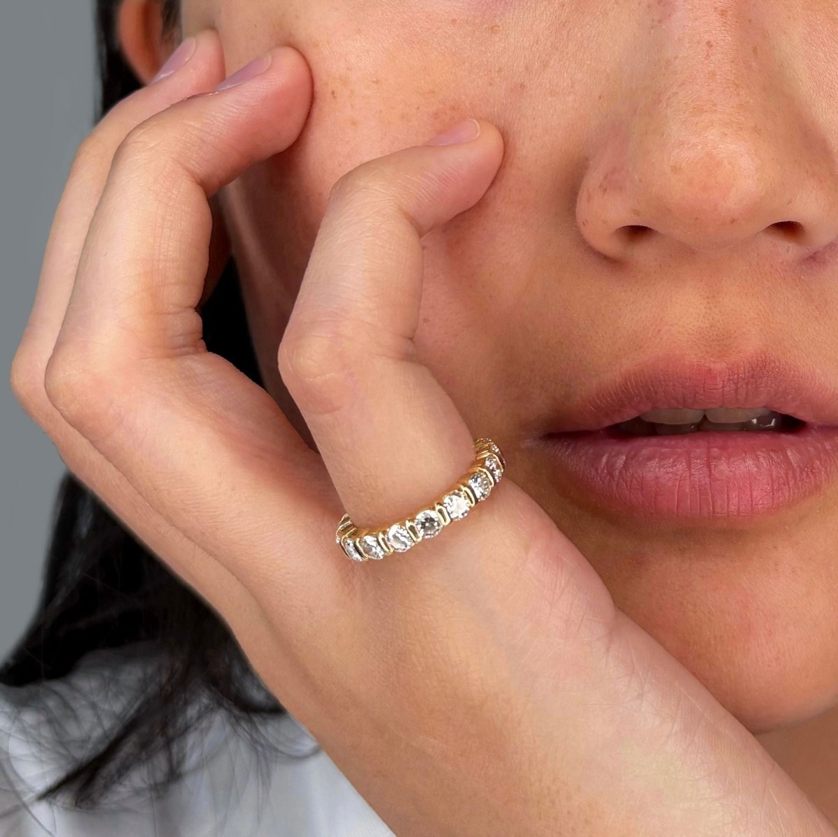 Bague Alliance en or jaune et diamants - Castafiore