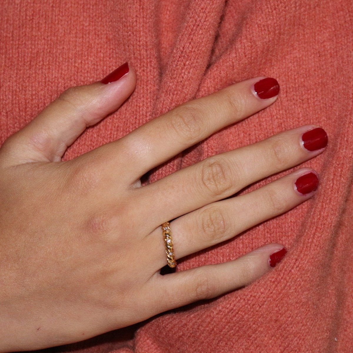 Bague Alliance en or jaune et diamants - Castafiore