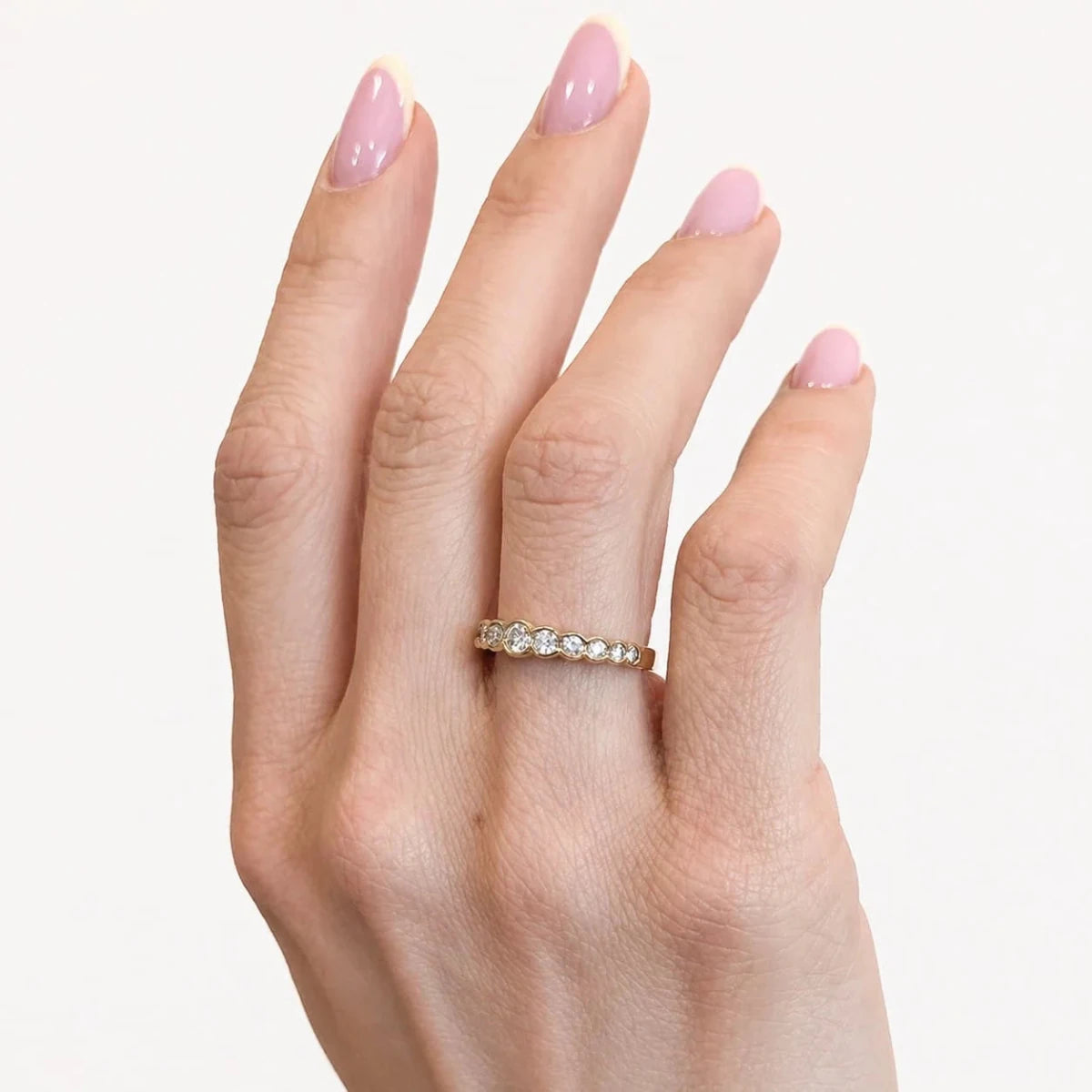 Bague Alliance en or jaune et diamants - Castafiore