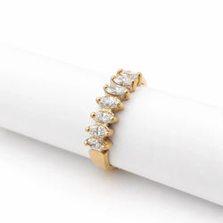 Bague Alliance en or jaune et diamants marquises - Castafiore