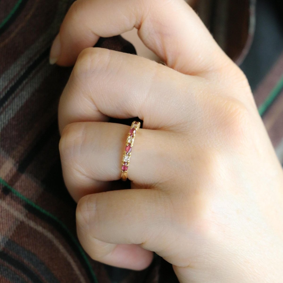 Bague Alliance en or jaune, tourmalines et diamants - Castafiore