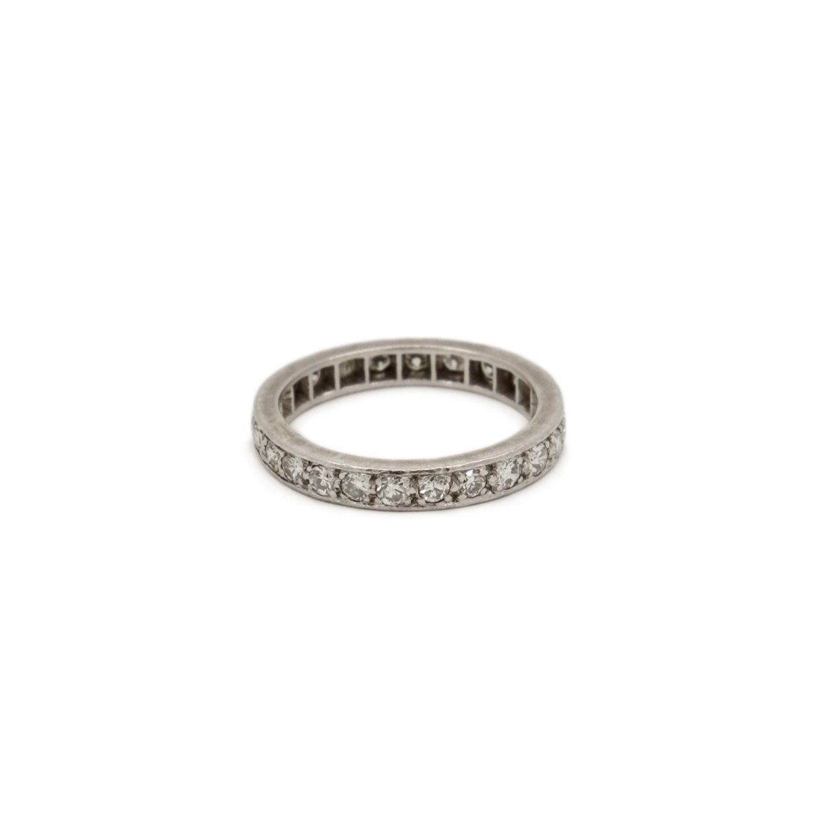 Bague Alliance en platine et diamants - Castafiore