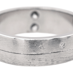 Bague Alliance en platine et diamants - Castafiore