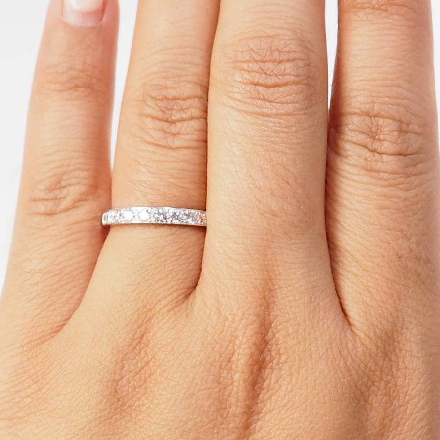 Bague Alliance en platine et diamants - Castafiore