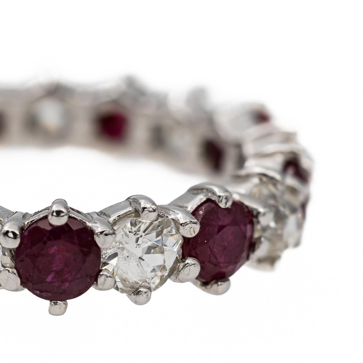 Bague Alliance Or blanc Rubis - Castafiore