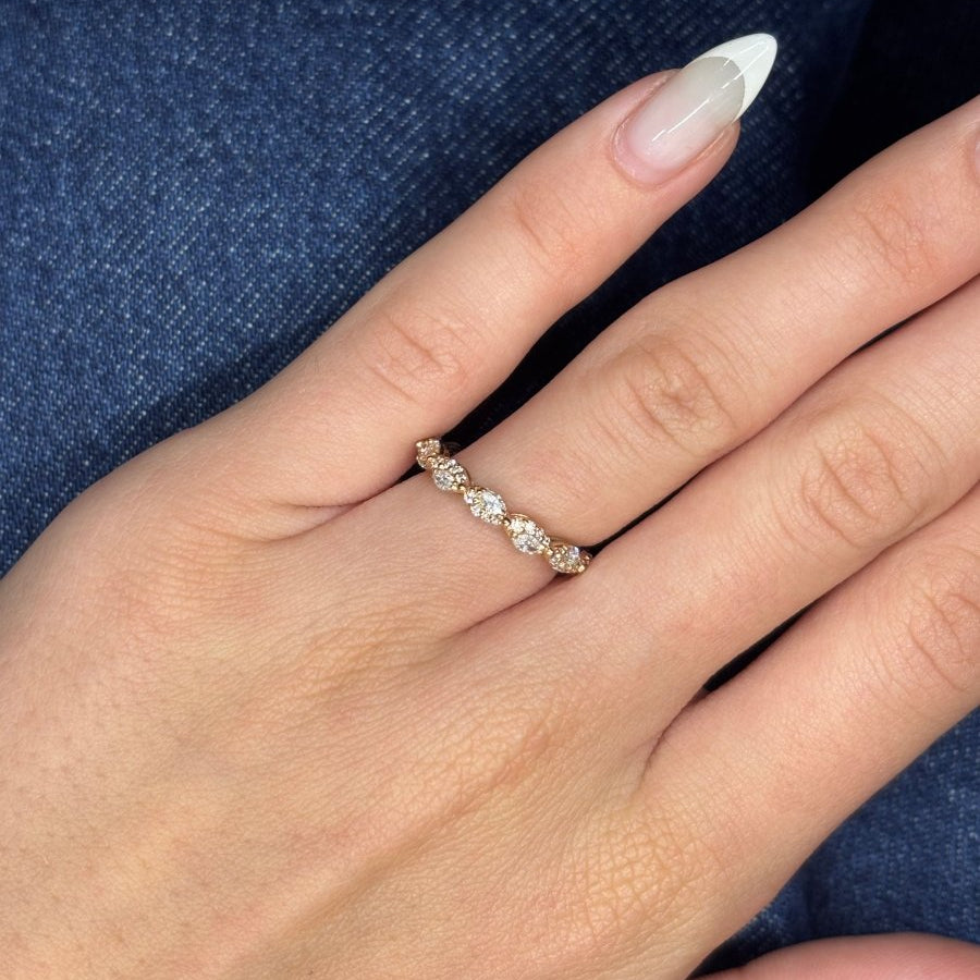 Bague Alliance tour complet en or rose et diamants - Castafiore