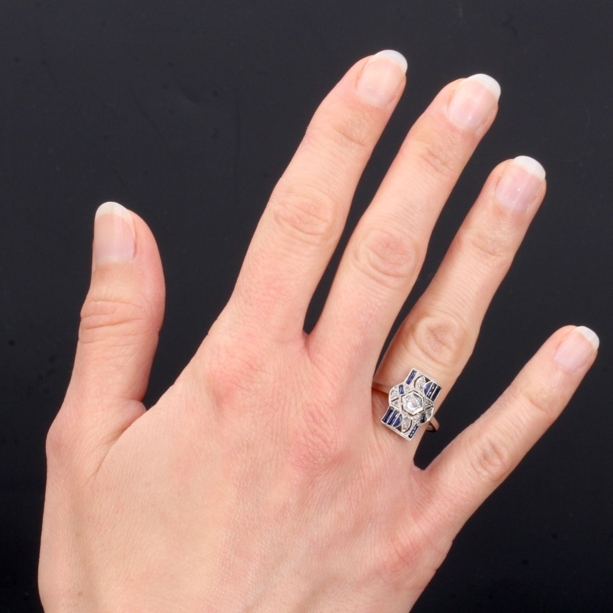 Bague ancienne art déco saphirs et diamants - Castafiore