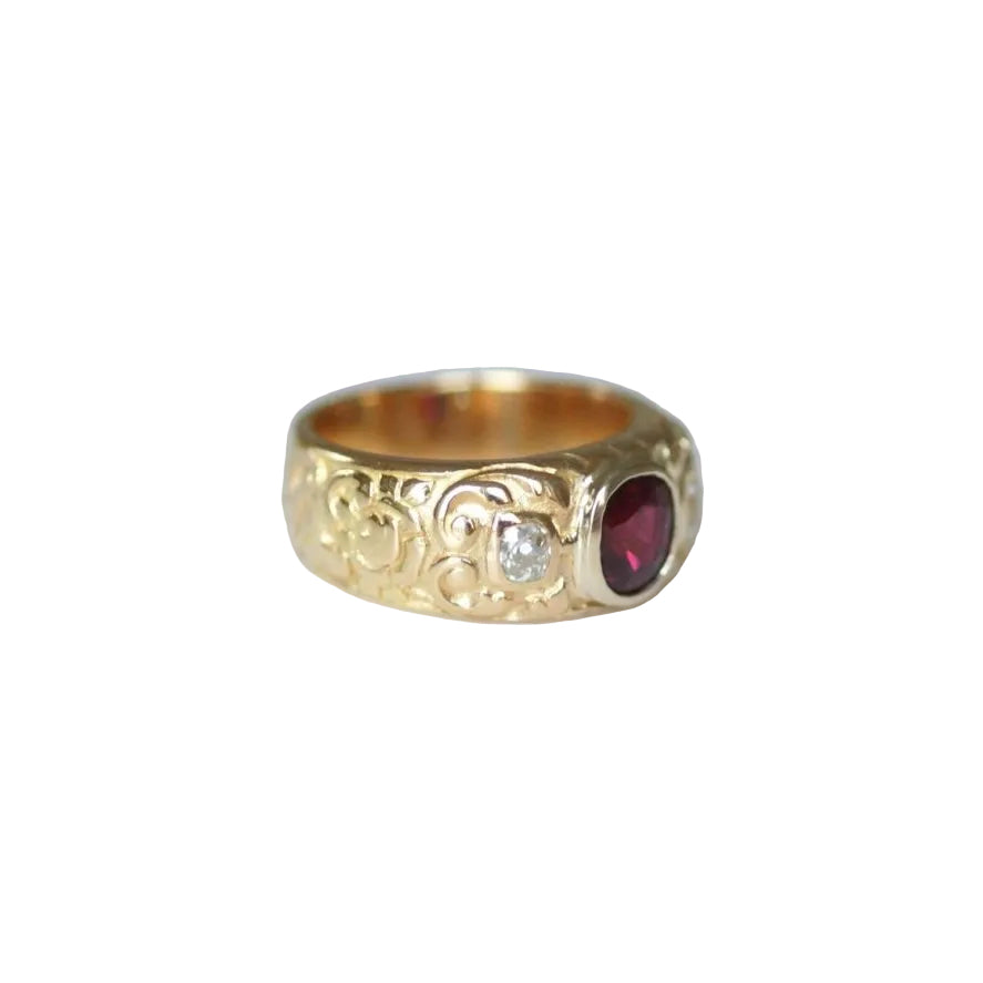 Bague ANCIENNE Bandeau en or jaune rubis et diamants - Castafiore