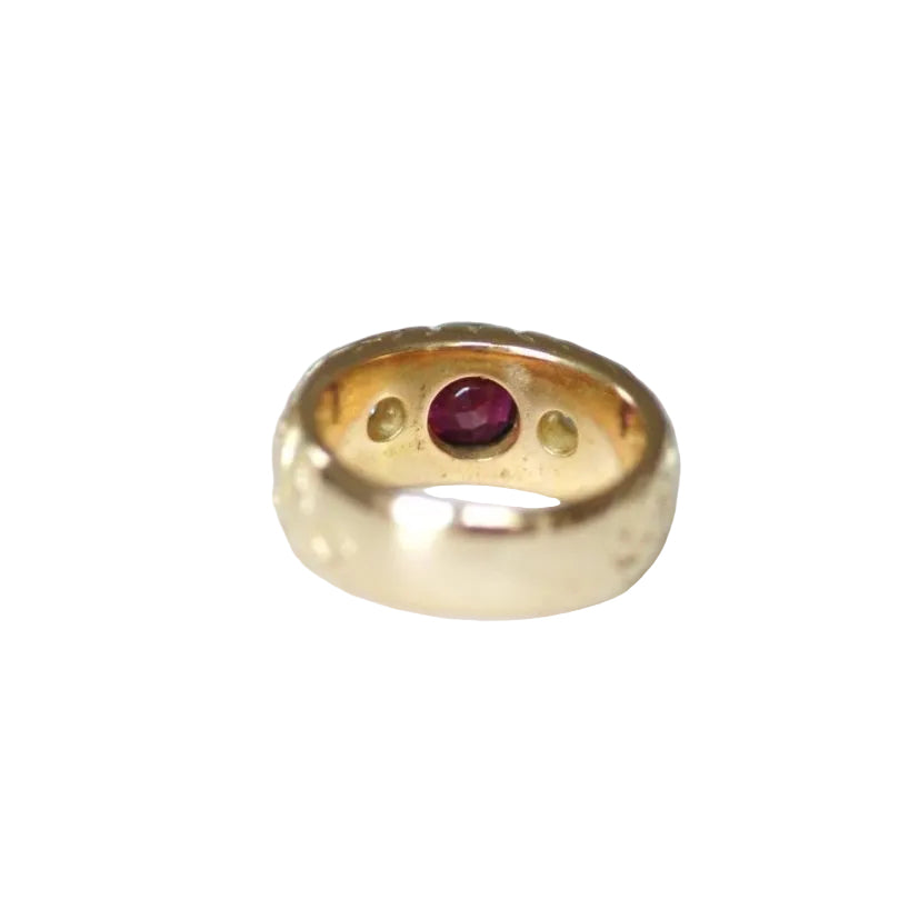 Bague ANCIENNE Bandeau en or jaune rubis et diamants - Castafiore