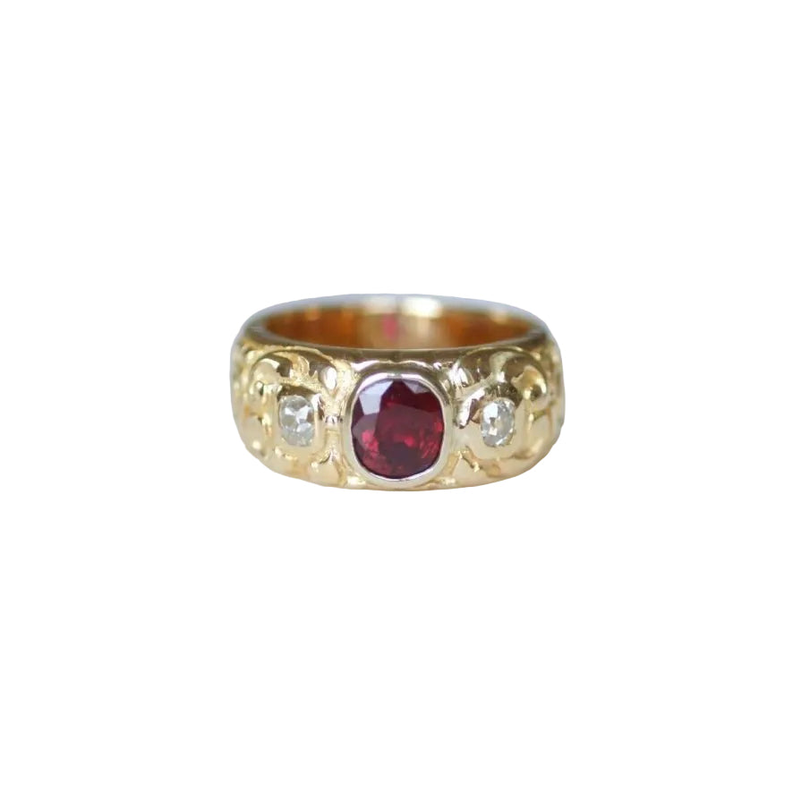 Bague ANCIENNE Bandeau en or jaune rubis et diamants - Castafiore
