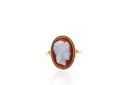 Bague ancienne camée en or - Castafiore