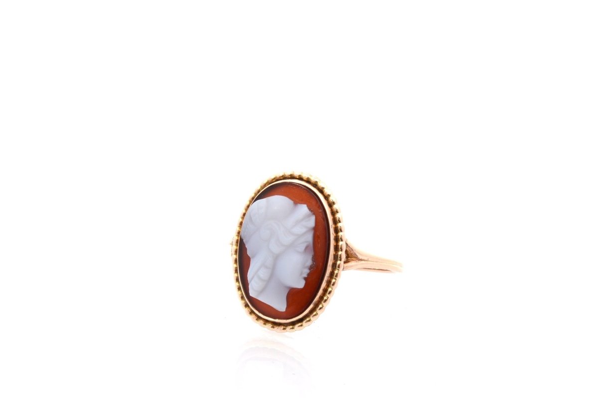 Bague ancienne camée en or - Castafiore