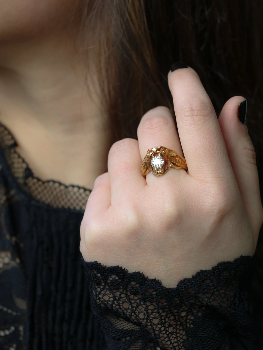 Bague ancienne chimère or diamant 0,95 ct - Castafiore