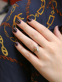 Bague ancienne deux serpents en or, diamant et rubis - XIXe siècle - Castafiore