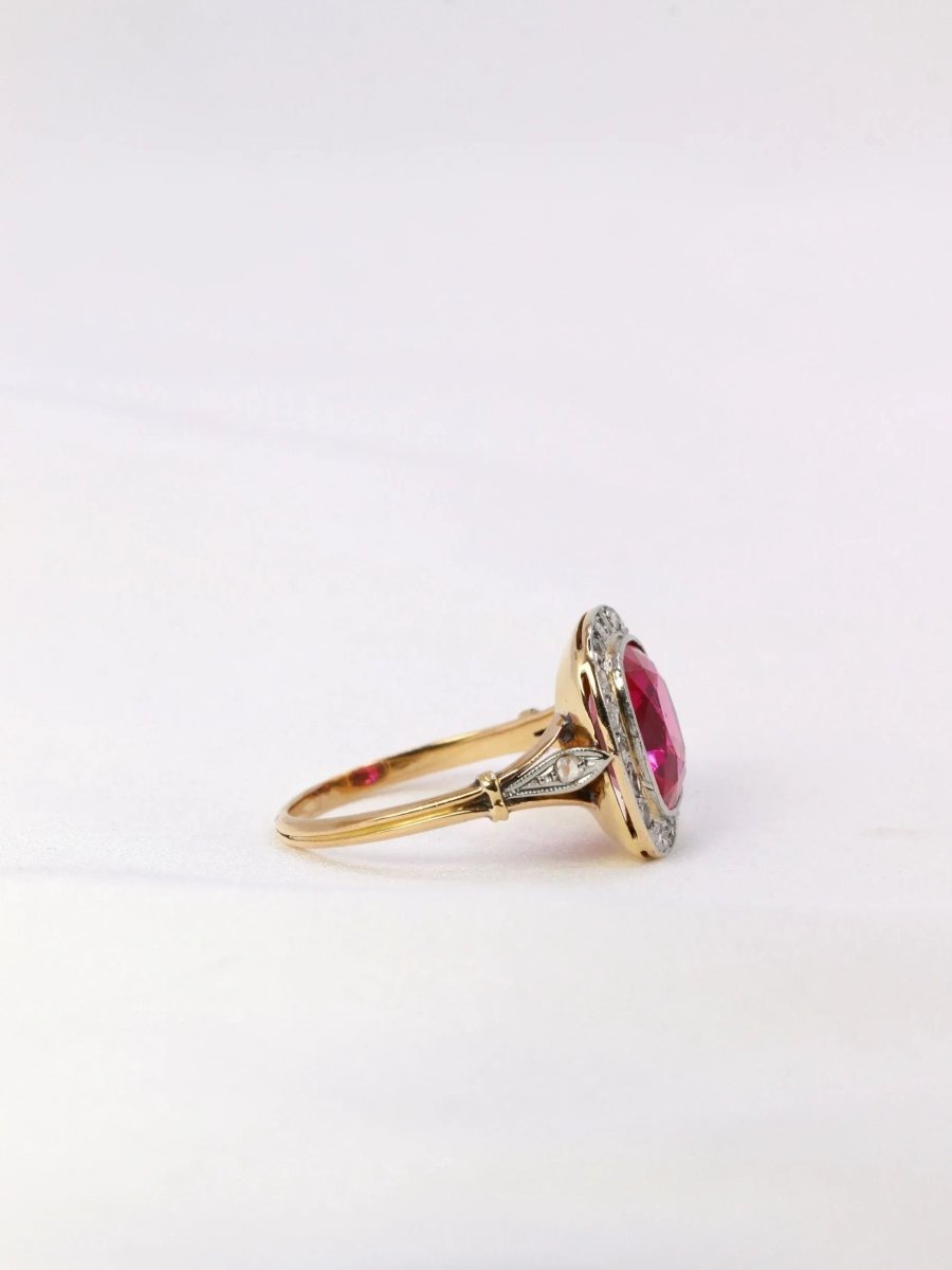 Bague ancienne diamants rubis synthétique - Castafiore