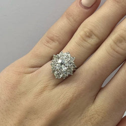 Bague ancienne en or blanc et diamants - Castafiore