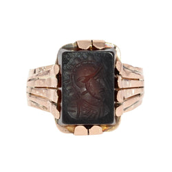 Bague ancienne en or et intaille - Castafiore