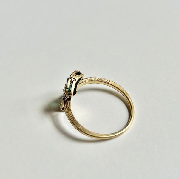 Bague ancienne en or jaune 18k et émeraude - Castafiore