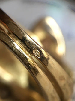 Bague ancienne en or jaune 18K représentant deux serpents - Castafiore