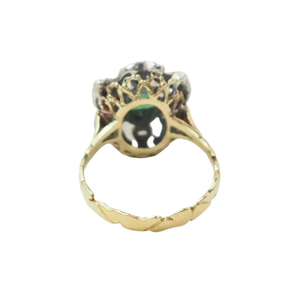 Bague ancienne en or jaune, émeraude et roses - Castafiore
