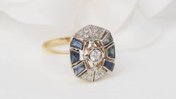 Bague ancienne en or jaune, saphirs et diamants - Castafiore