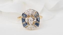 Bague ancienne en or jaune, saphirs et diamants - Castafiore