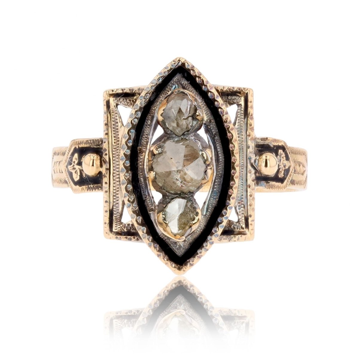Bague ancienne en or rose et diamant - Castafiore