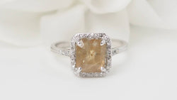 Bague ANCIENNE en platine saphir et diamants - Castafiore