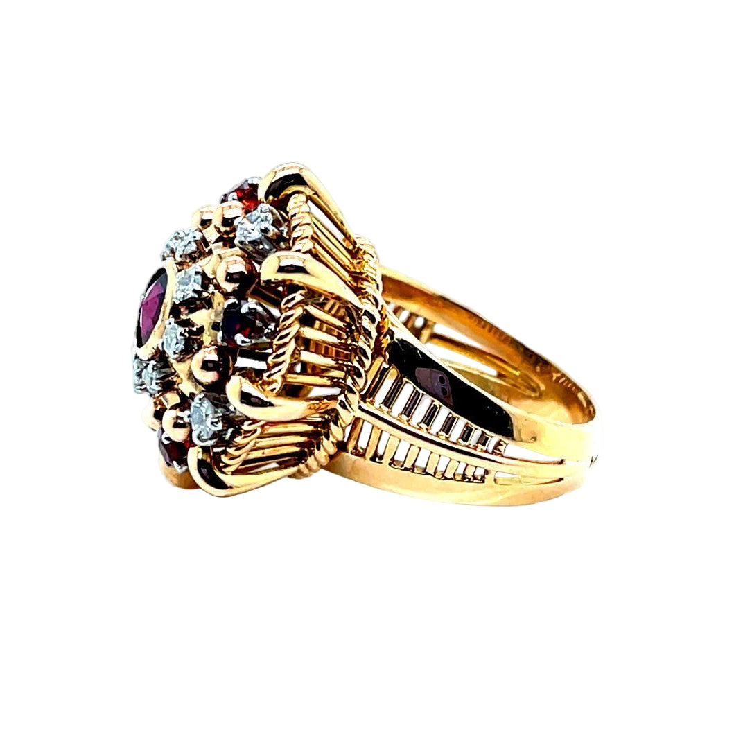 Bague ANCIENNE Grenats diamants en or jaune et platine - Castafiore