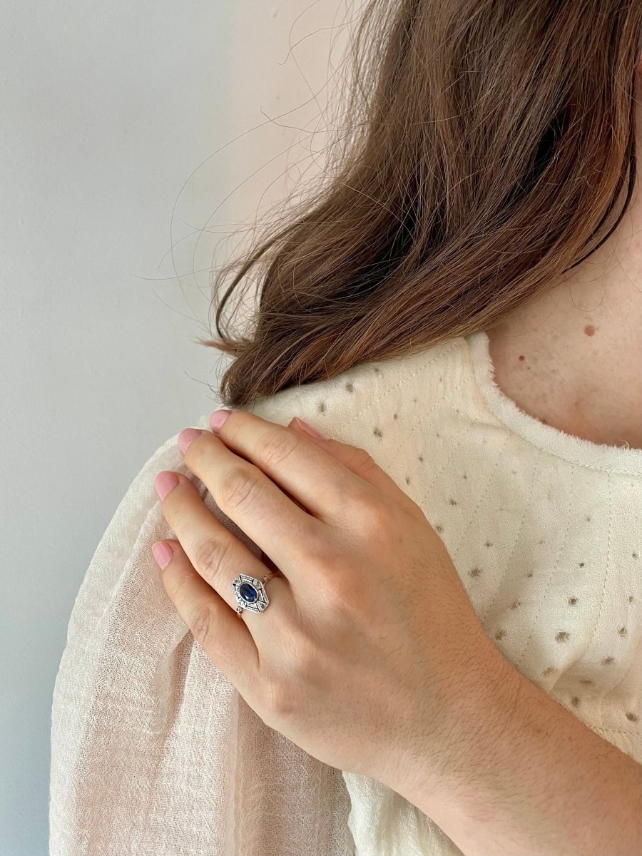 Bague ancienne hexagonale saphir diamants en or deux tons