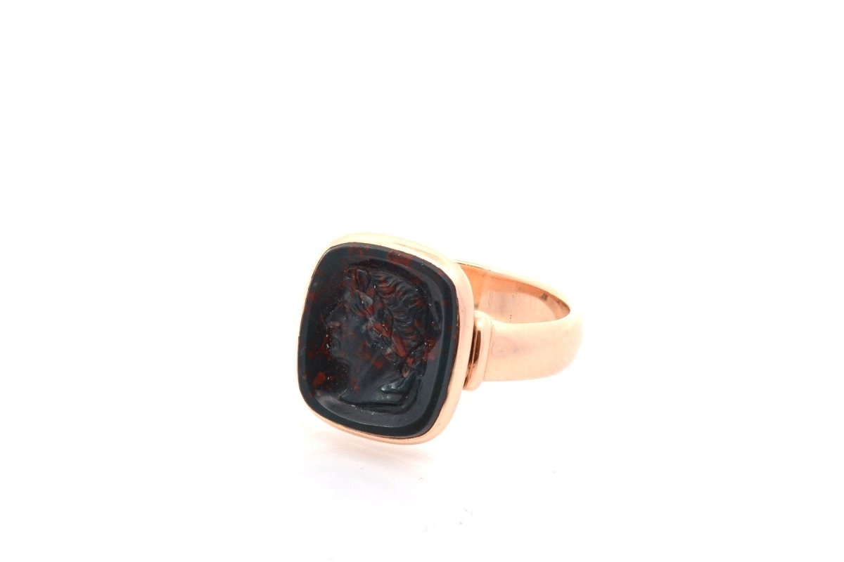 Bague ancienne intaille en or et jaspe sanguin - Castafiore