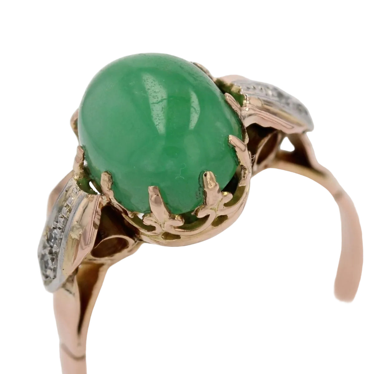 Bague ANCIENNE Jade et diamants en or rose et platine - Castafiore
