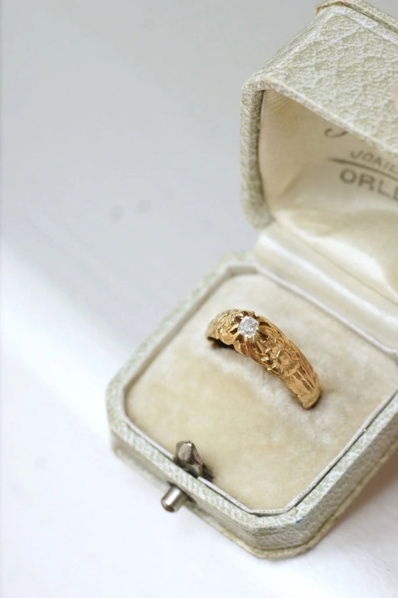 Bague ancienne jonc fleur diamant - Castafiore