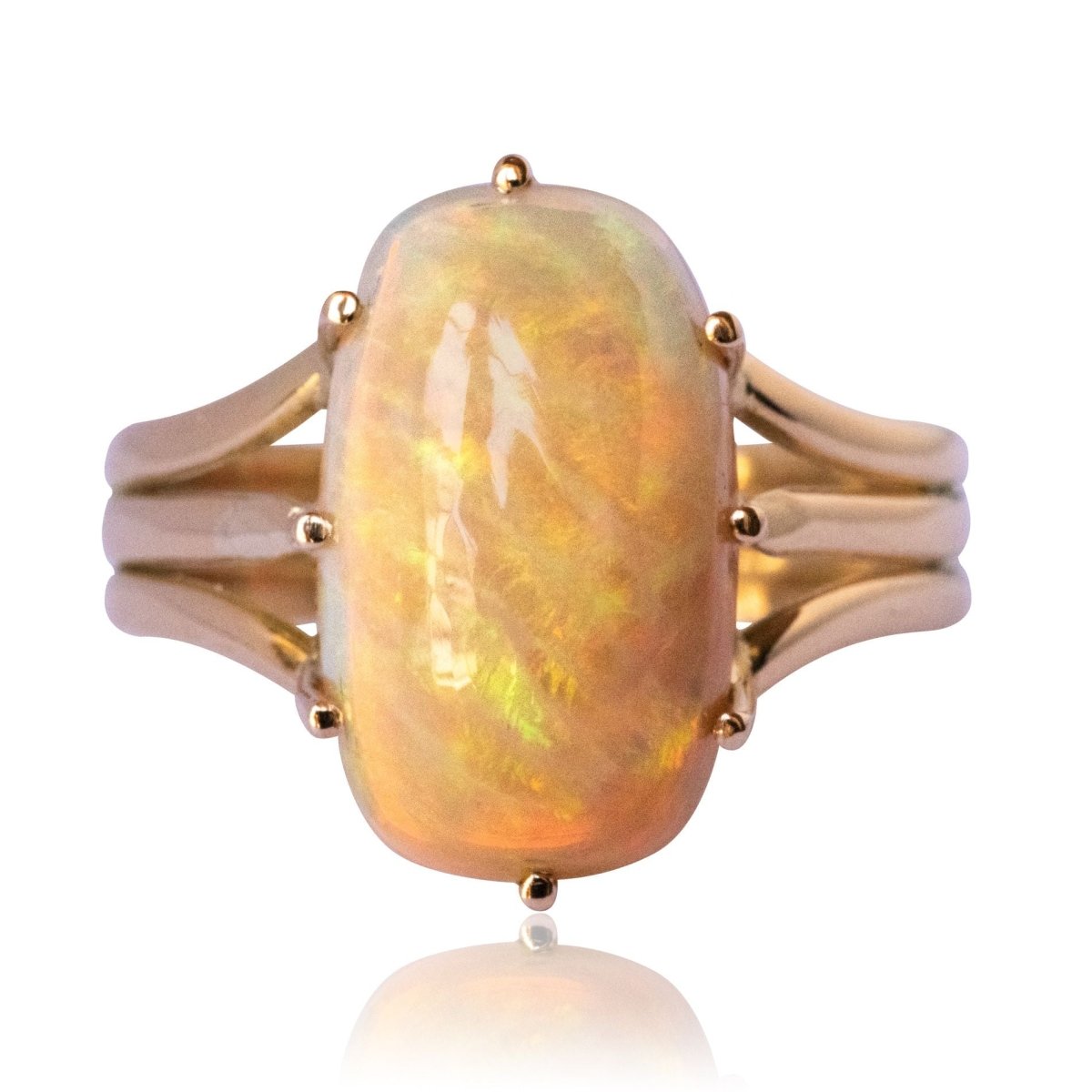 Bague ancienne Opale Australienne et Or - Castafiore